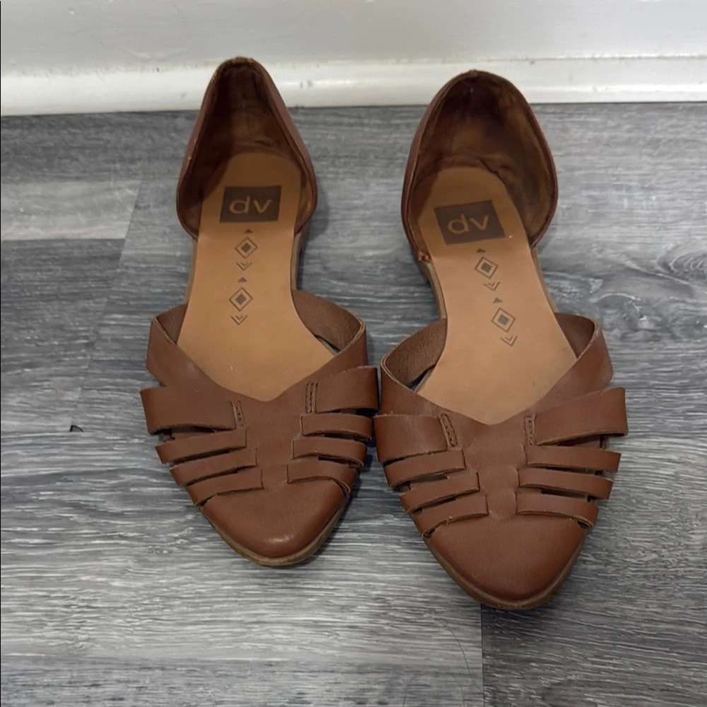 DV by Dolce Vita Brown Flats Huarache-Inspired Design - Picture 2 of 5